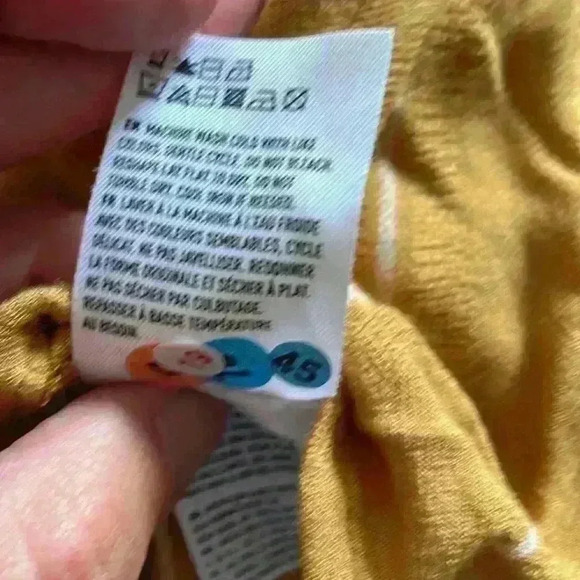 American Eagle button-down blouse extra small - Picture 7 of 10